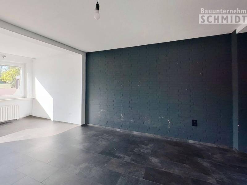 Kompaktes Einfamilienhaus mit viel Grundstück - willkommen zu Hause in Wolfsburg-Hehlingen!