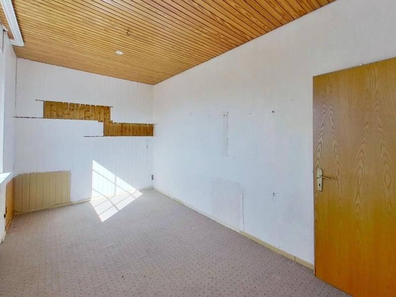 Fix & Flip oder Traumwohnung: 4 Zimmer mit Potenzial in zentraler Lage! Wolfsburg-Westhagen