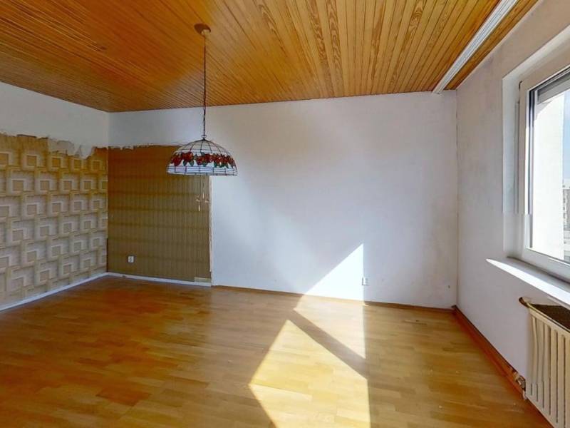 Fix & Flip oder Traumwohnung: 4 Zimmer mit Potenzial in zentraler Lage! Wolfsburg-Westhagen